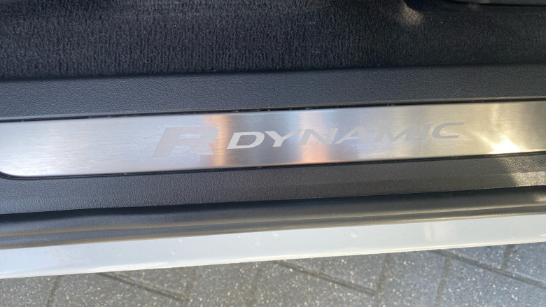 Land Rover Range Rover Evoque 1.5 P300e R-Dynamic S 5dr Auto Hatchback